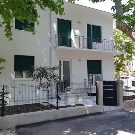 Villa Lina Rímini Exterior foto